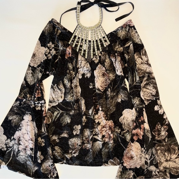 Venus Floral Metallic Caged Halter Top Bell Sleeves Black Gold Size Medium - Picture 12 of 15